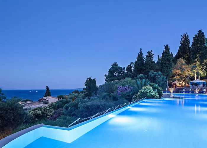 Aeolos 4* Gastouri (Corfu)