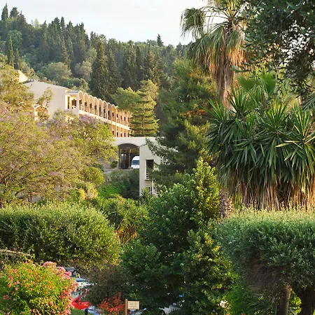 أيولوس بيتش Gastouri (Corfu)