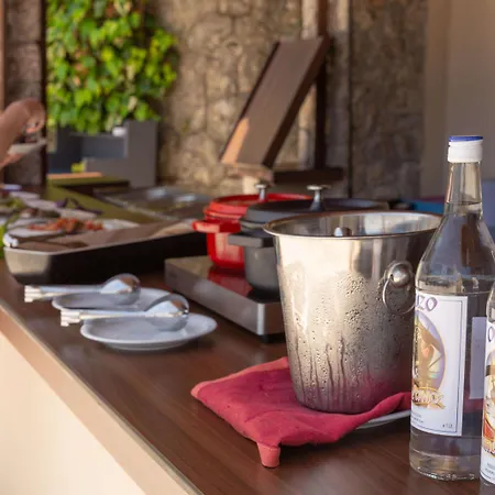 Aeolos Θέρετρο