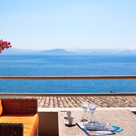 أيولوس بيتش Gastouri (Corfu)