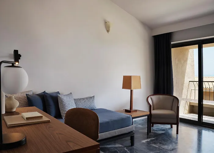 Ośrodek wypoczynkowy Aeolos 4*