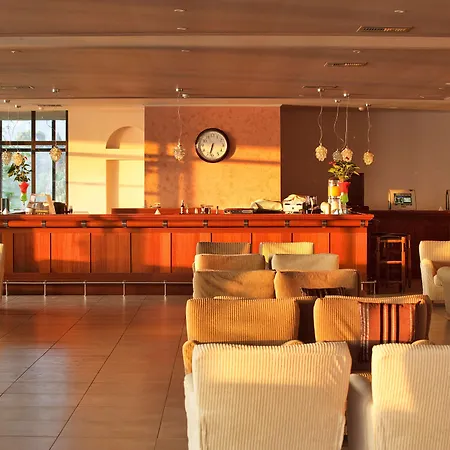 度假村 奥罗斯海滩度假酒店 Gastouri (Corfu)
