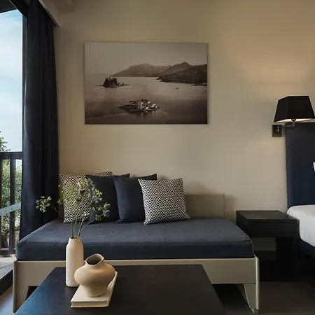 Resort Aeolos