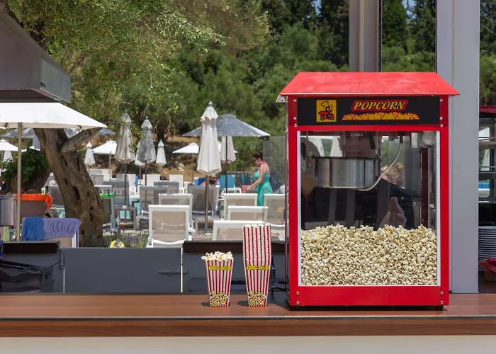 奥罗斯海滩度假酒店 4*