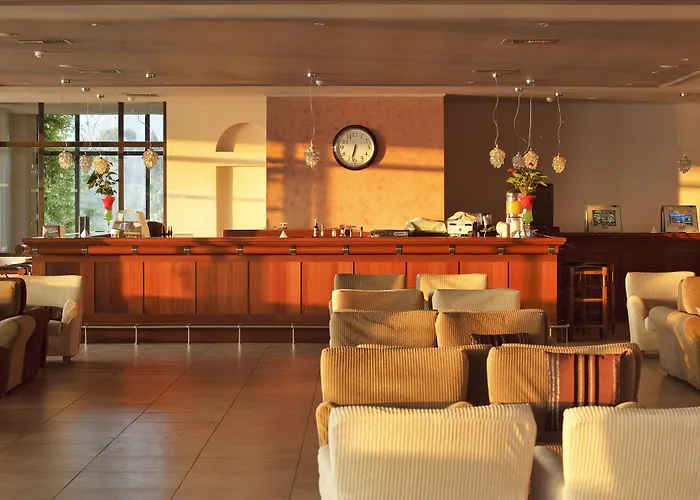 奥罗斯海滩度假酒店