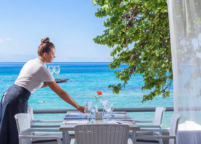 奥罗斯海滩度假酒店